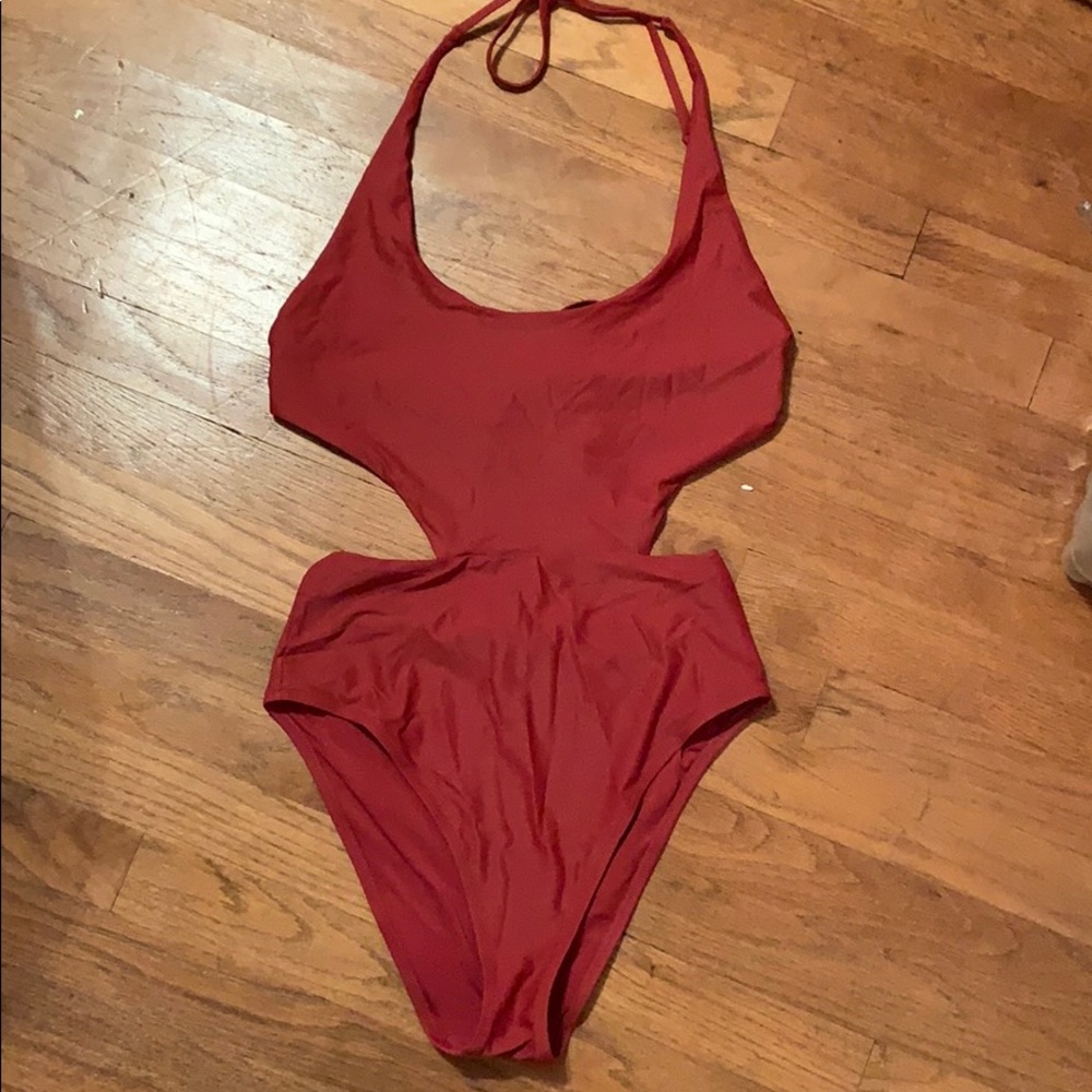 Burnt red 1 piece swimsuit with cutouts